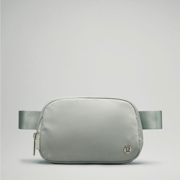lululemon athletica Handbags - NWT LULULEMON EVERYWHERE BELT BAG 
JADE GREY